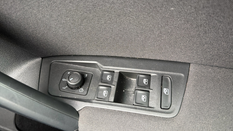 Volkswagen Tiguan 1.5 TSI 150 Life 5dr Petrol Estate